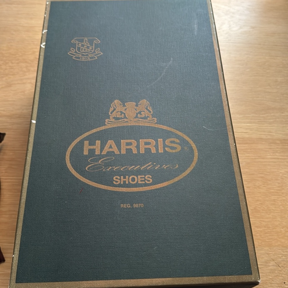 Beautiful brown Harris shoes - Picture 7 of 17